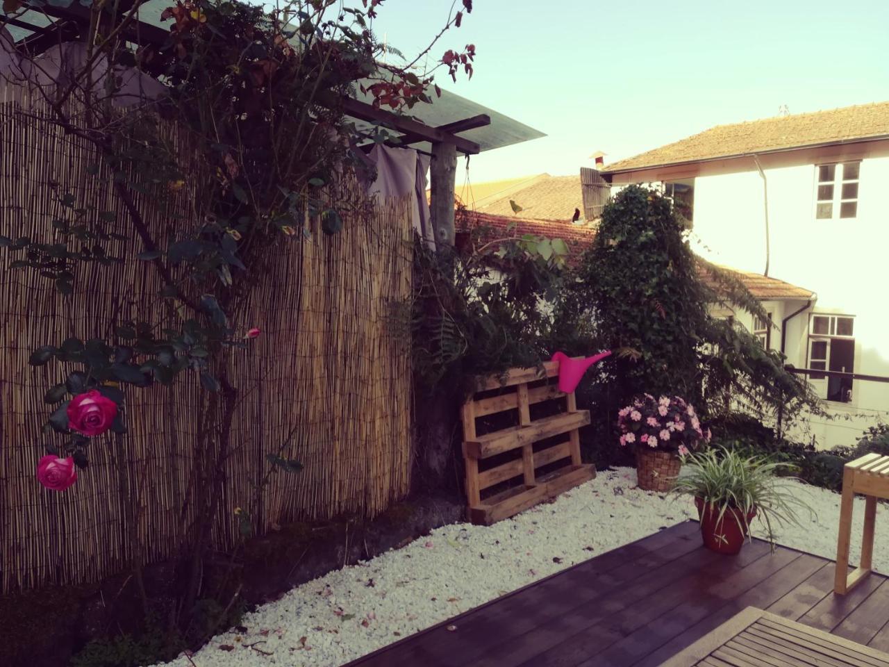 Pb4 House Albergue *