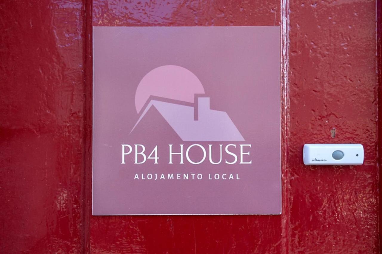 Pb4 House