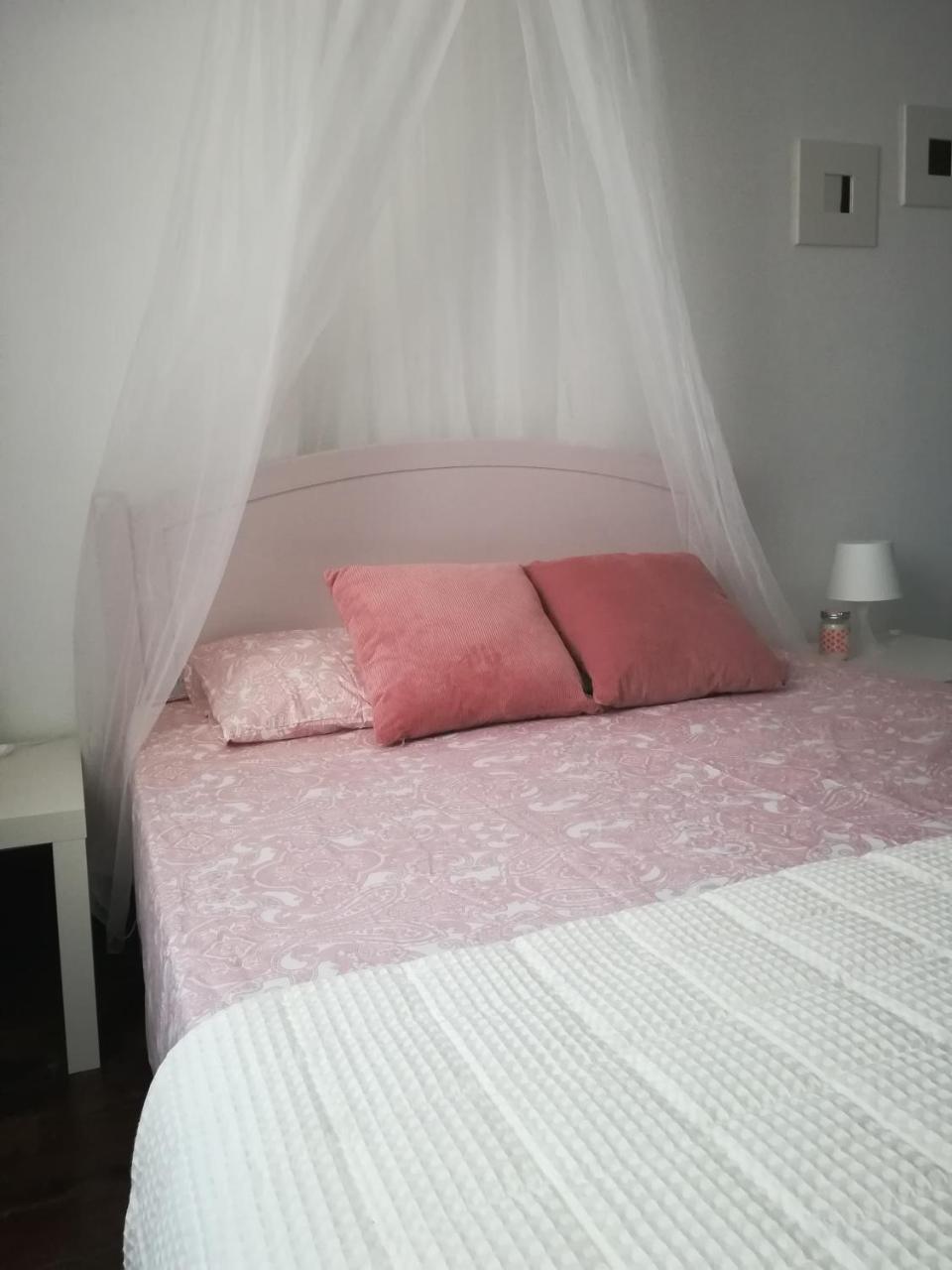 Albergue Pb4 House *